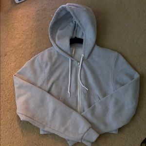 on trend cropped gray zip up